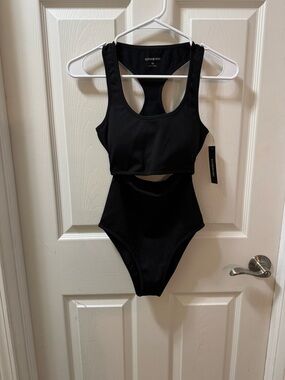 SECNDNTURE Jordyn Woods
Bodysuit size XS